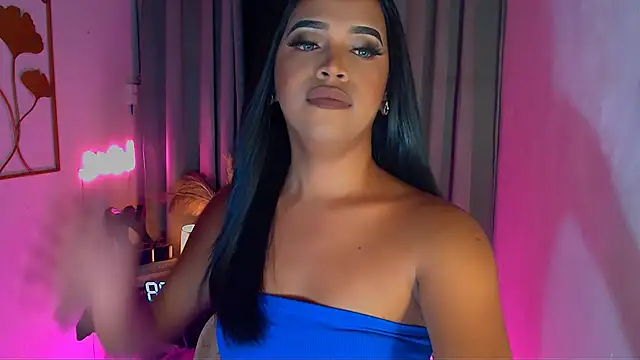 Lorainnelustts online show from 02/06/26, 03:13