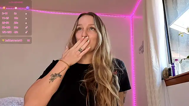 dustbunni0414 online show from 01/16/26, 03:38