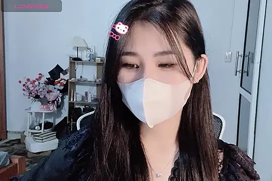    Daisy    online show from 11/04/25, 04:22