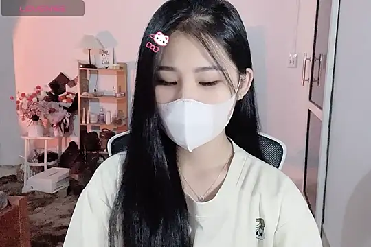    Daisy    online show from 10/29/25, 02:38