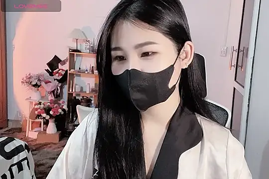    Daisy    online show from 10/22/25, 05:18