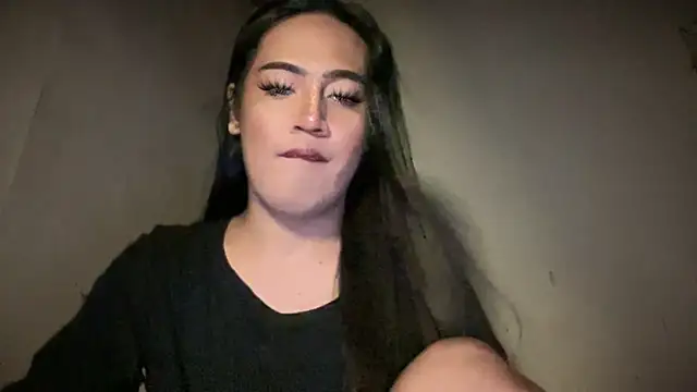 fallon empress143 online show from 10/28/25, 04:17