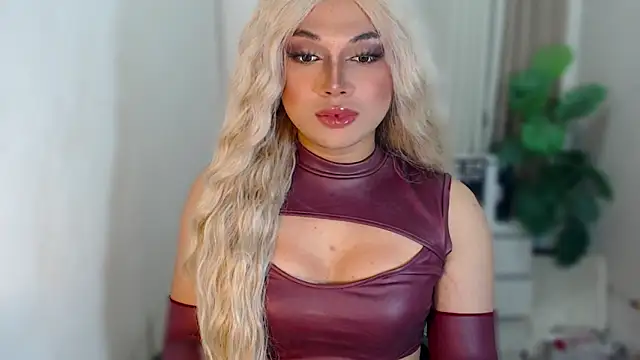 Snapshot of Samantha_Millerxxx chatting on 03/19/26, 09:15 Samantha Millerxxx online show from 03/19/26, 09:15