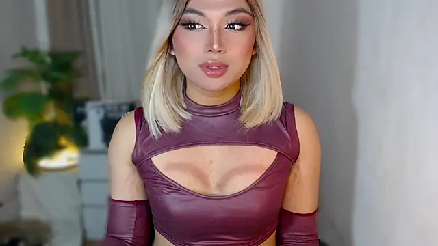 Snapshot of Samantha_Millerxxx chatting on 03/27/26, 04:30 Samantha Millerxxx online show from 03/27/26, 04:30