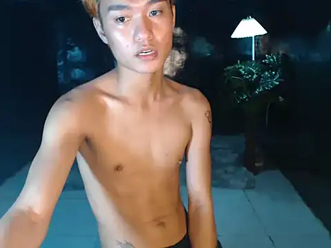 ur little secret online show from 06/02/26, 11:10