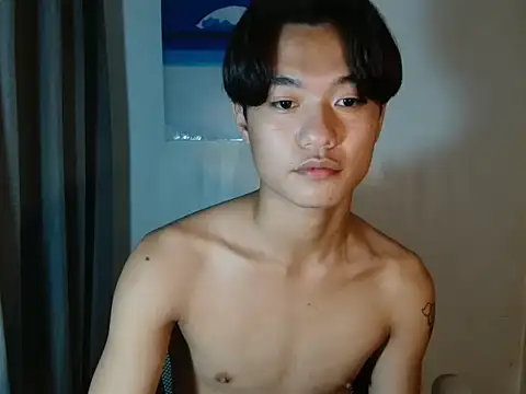 ur little secret online show from 12/15/25, 03:07