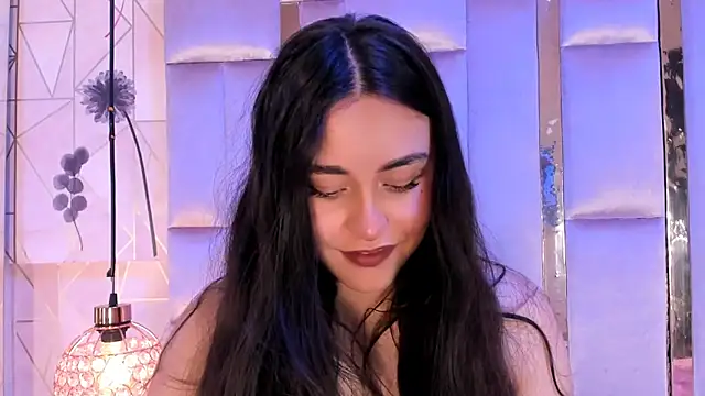 HannaCollins  online show from 01/05/26, 05:27