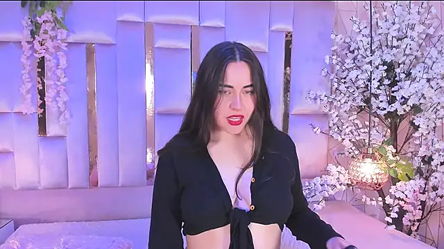 HannaCollins  online show from 09/28/25, 02:02