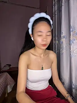 Dau-Tayy online show from 10/24/25, 03:33