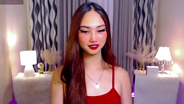 Kiah Wyatt online show from 10/29/25, 04:33