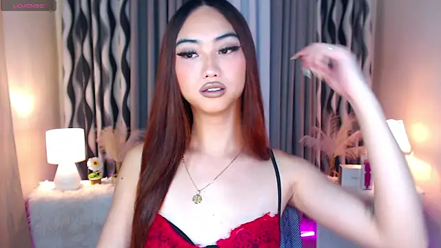 Kiah Wyatt online show from 11/11/25, 06:19