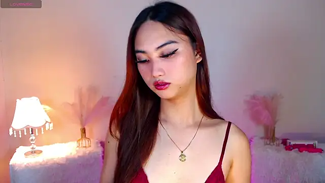 Kiah Wyatt online show from 11/15/25, 07:23