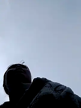 CloudyChu online show from 11/20/25, 01:39