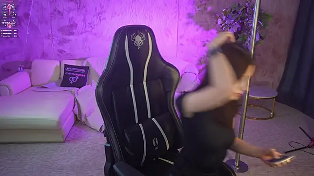 Selena Glow online show from 11/16/25, 03:11