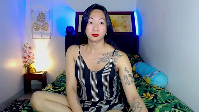 LovelyQueen69 online show from 01/10/26, 04:30
