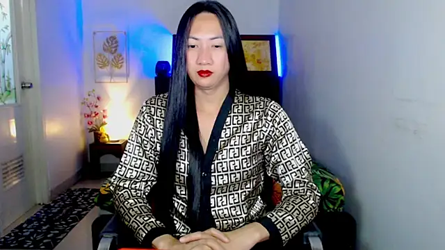 LovelyQueen69 online show from 12/22/25, 08:53