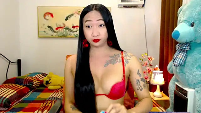 LovelyQueen69 online show from 05/28/26, 08:00