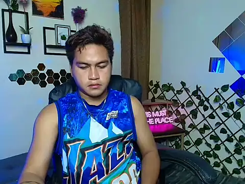 Asian jayeel online show from 02/07/26, 01:13