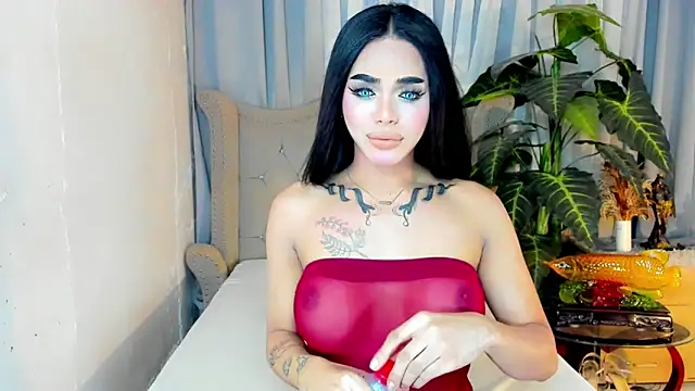 MochaliciousTransOnTop online show from 02/05/26, 08:21