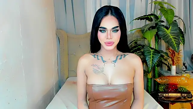 MochaliciousTransOnTop online show from 02/19/26, 03:14