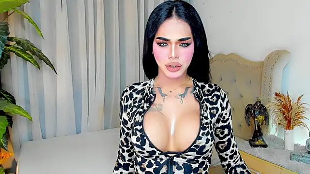 MochaliciousTransOnTop online show from 03/07/26, 04:19