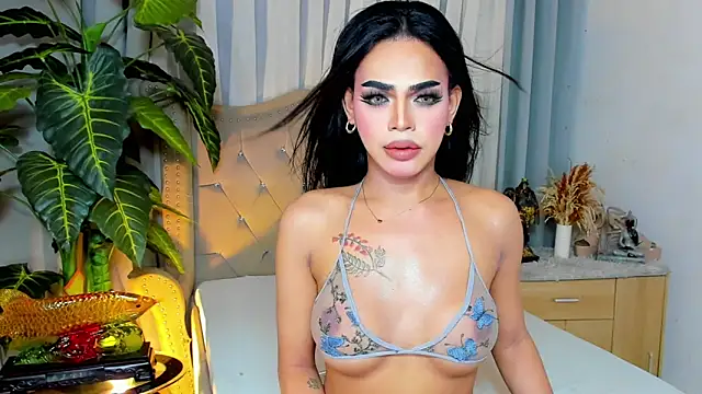 MochaliciousTransOnTop online show from 01/10/26, 03:02