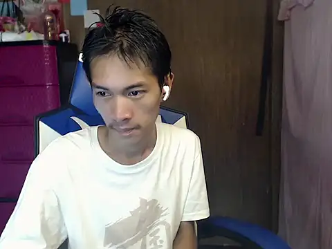 Snapshot of riks_tyler chatting on 07/22/26, 12:18 riks tyler online show from 07/22/26, 12:18