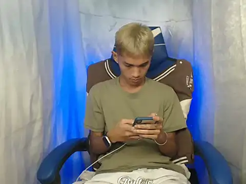 riks tyler online show from 10/26/25, 04:07