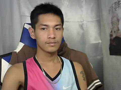 riks tyler online show from 09/28/25, 01:29