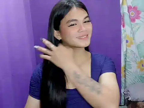 Snapshot of urgirljane chatting on 05/05/26, 03:37 urgirljane online show from 05/05/26, 03:37