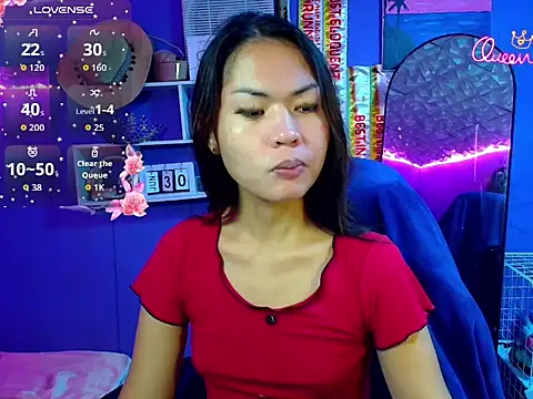 urgirljane online show from 06/29/26, 10:42