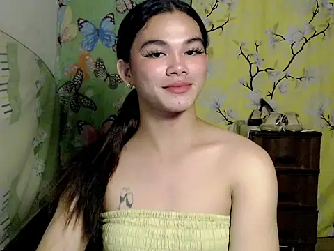 Snapshot of urgirljane chatting on 10/20/25, 12:49 urgirljane online show from 10/20/25, 12:49