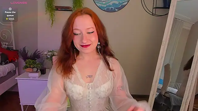 Violet Griffen online show from 11/23/25, 03:33