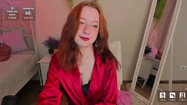 Snapshot of Violet_Griffen chatting on 03/03/26, 05:36 Violet Griffen online show from 03/03/26, 05:36