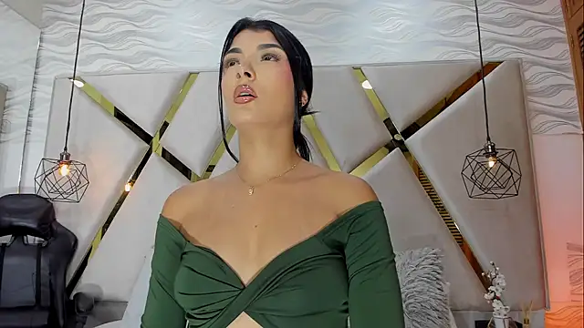 FernandaRousse online show from 12/02/25, 05:47