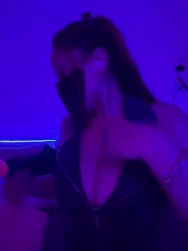 Miss June666 online show from 04/11/26, 08:01