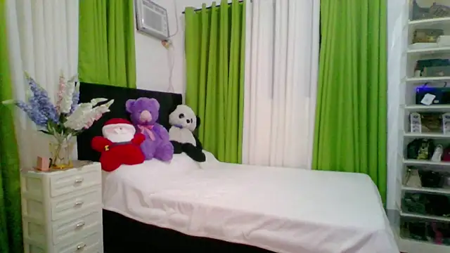 EstellaStarXxx online show from 11/11/25, 03:51