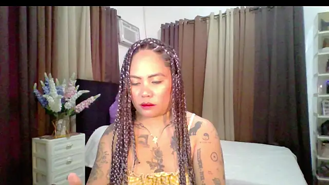 EstellaStarXxx online show from 11/25/25, 12:22