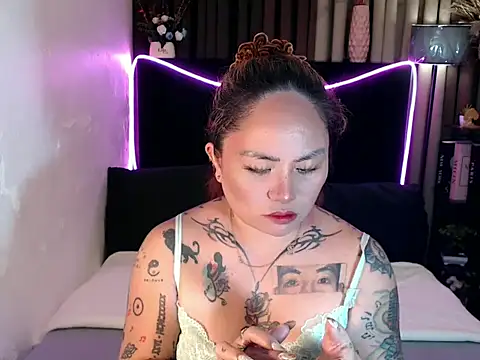 Snapshot of EstellaStarXxx chatting on 05/24/26, 03:50 EstellaStarXxx online show from 05/24/26, 03:50