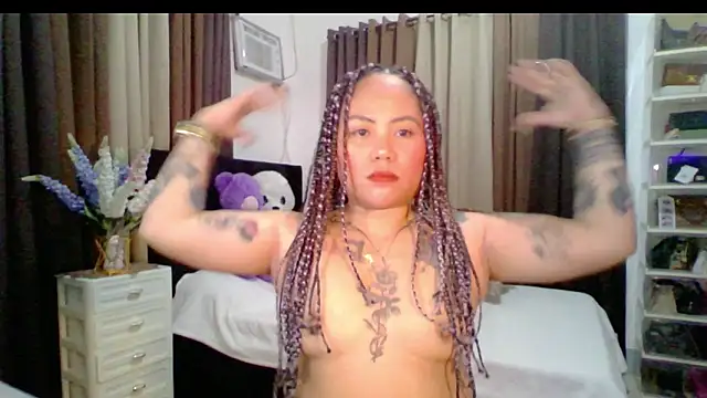 EstellaStarXxx online show from 11/18/25, 01:14