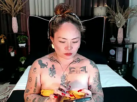 EstellaStarXxx online show from 04/06/26, 03:13