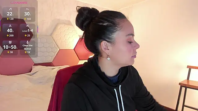 ArielleWilde online show from 11/04/25, 02:48