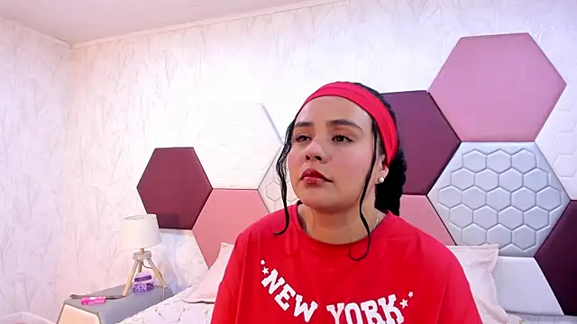 ArielleWilde online show from 11/25/25, 02:56