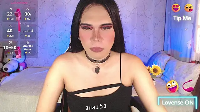 TssluttyNikka online show from 04/08/26, 08:27