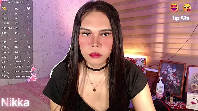 TssluttyNikka online show from 10/25/25, 10:21