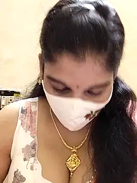 amelia-rani online show from 10/13/25, 05:47