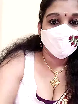 amelia-rani online show from 11/28/25, 02:39