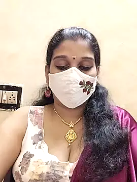 amelia-rani online show from 11/21/25, 07:24