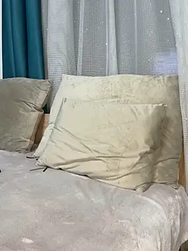 Snapshot of Velvetnoir21 chatting on 10/02/25, 11:35 Velvetnoir21 online show from 10/02/25, 11:35