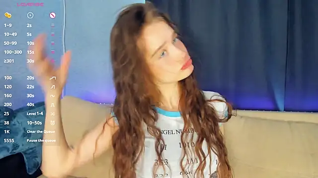 lovelyalivia online show from 03/28/26, 07:09